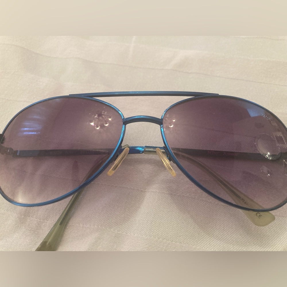 Betsey Johnson aviators